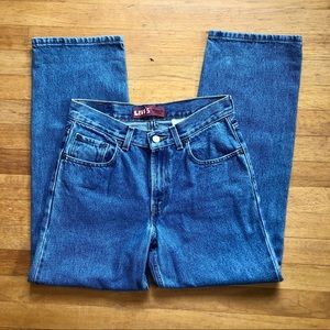 Levi’s high waisted 550 jeans